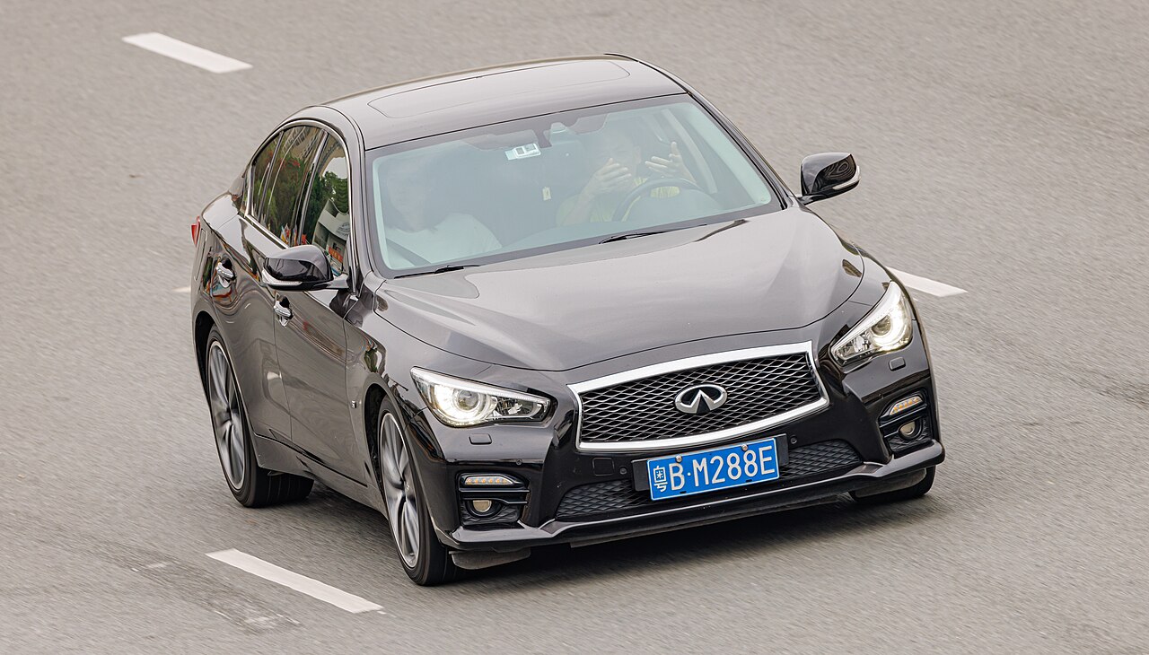 Infiniti Q50 V37, China-market body illustration; Red Sport trim not verified. Overseas example; specifications may differ.