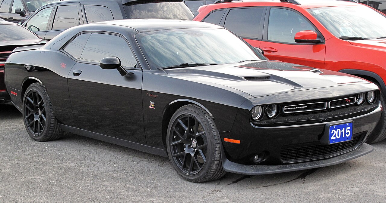 Dodge Challenger R/T Scat Pack, 2015 example of this generation. Overseas example; specifications may differ.