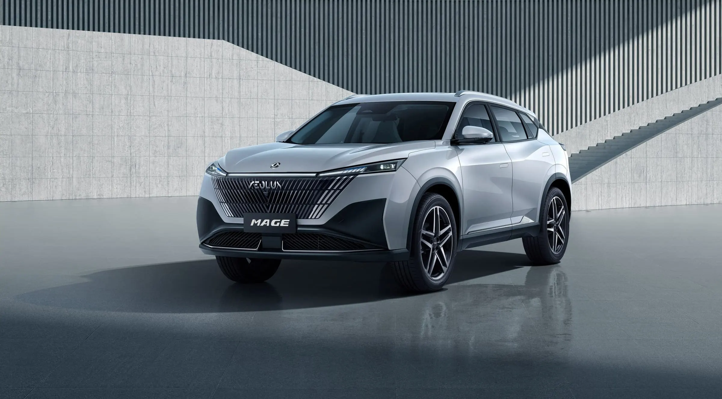 Dongfeng Mage in silver — Dongfeng Jamaica/Bert’s Automotive. Dealer model imagery; confirm local colours and equipment.