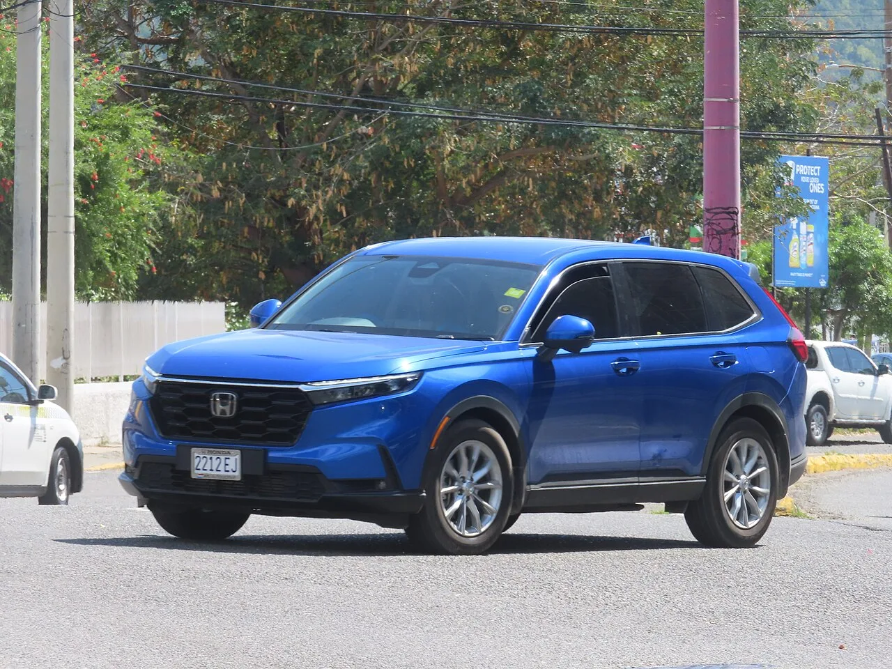 Honda CR-V: representative photo from our 2024 catalogue profile; trim, equipment and market may differ.