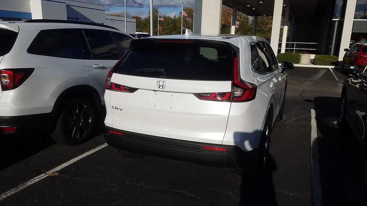 Honda CR-V: representative photo from our 2024 catalogue profile; trim, equipment and market may differ.